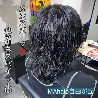 ミディアム MAhalo自由が丘所属・メンズパーマ💈 🧑🏼‍🦱カットのヘアスタイル