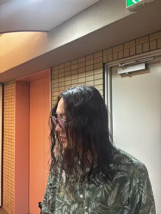 ロング パーマ 似合わせ得意です🫆 ナカムラカイオウ🌎のヘアスタイル