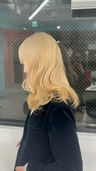 ロング カラー エフェクトブリーチ／ レイヤーカット／翔のヘアスタイル