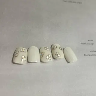 ネイル En'e daikanyama所属・笑菜 ♡のネイルデザイン