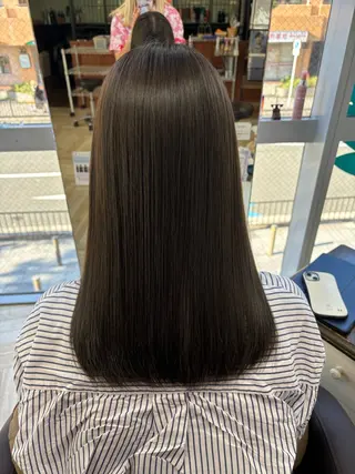 chez moi igrek所属・豊中曽根/髪質改善/ 🍀小山風香のヘアスタイル