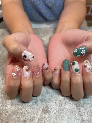 ネイル 佐藤  悠子のネイルデザイン