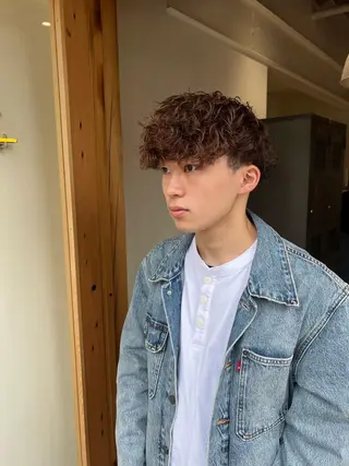 パーマ メンズ nishido ハイライト/海外ヘアのヘアスタイル