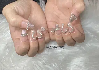 ネイル D-BEAUTY Nailsalonのネイルデザイン