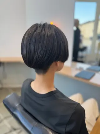 ショート 小川 真由子のヘアスタイル