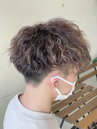ショート カラー パーマ メンズ メンズ特化/パーマ指 名No.1/百瀬太郎のヘアスタイル