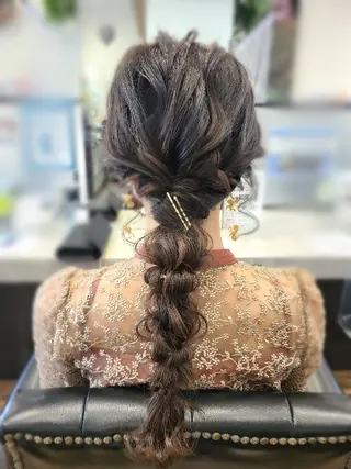 ロング ヘアアレンジ 関口 友菜のヘアスタイル