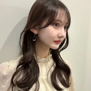 セミロング 🌹ハッシュカット、 レイヤー韓国ヘア🌹のヘアスタイル
