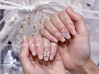 ネイル ✨Nailsalon Vi+✨のネイルデザイン