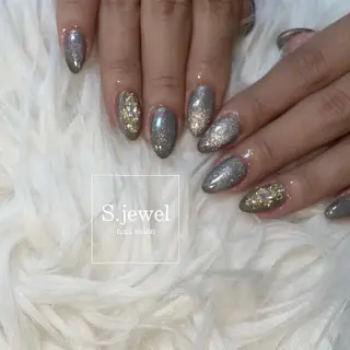 ネイル S♡JEWEL所属・S. JEWELのネイルデザイン