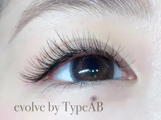 マツエク・マツパ evolve by TypeAB所属・evolve  by TypeABのマツエク・マツパデザイン