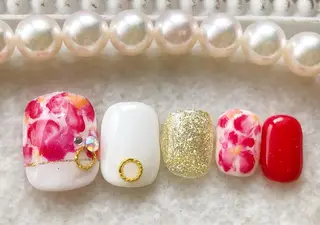 ネイル Satomi  のネイルデザイン