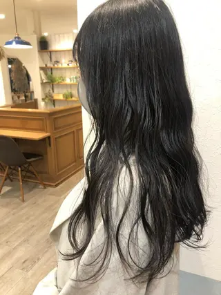 ロング カラー 🩰オリーブ/ ベージュ松本咲花🩰のヘアスタイル