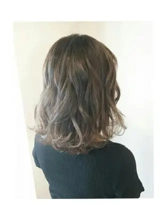 ミディアム カラー JIL BLAN 京都所属・RU RIのヘアスタイル