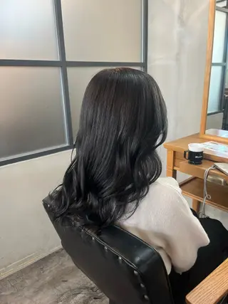 カラー 栗本 陽香/顔周りレ イヤー/透明感カラーのヘアスタイル