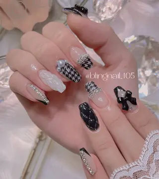 ネイル 23時まで❤︎韓国、 ワンホンネイルのネイルデザイン