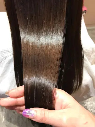 ロング カラー 髪質改善×矯正🫧 韓国ヘアasamiのヘアスタイル