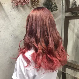 ロング カラー wakana 【ブリーチカラー】のヘアスタイル