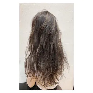 ロング カラー 360°キレイな ショートカットのヘアスタイル