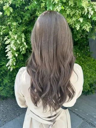 ロング パーソナルカラー 藤本夢のヘアスタイル