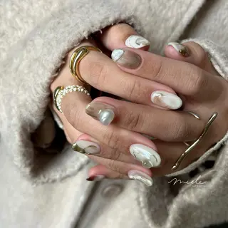 ネイル miele【ミエレ】 シンプル一癖のネイルデザイン