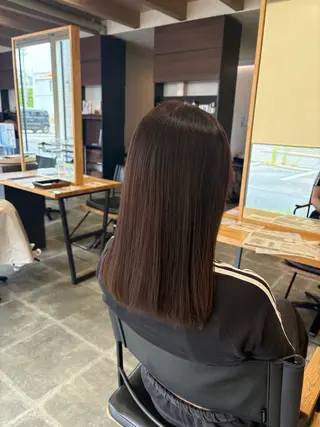 カラー 森下 愛理のヘアスタイル