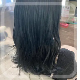 ロング カラー ベージュ/インナー カラー🤍Rieのヘアスタイル