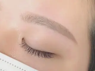 アイブロウ Lily Tamaplazaのマツエク・マツパデザイン