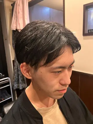 ミディアム 銀座バルビエグラン 角田雅樹（夜限定）のヘアスタイル