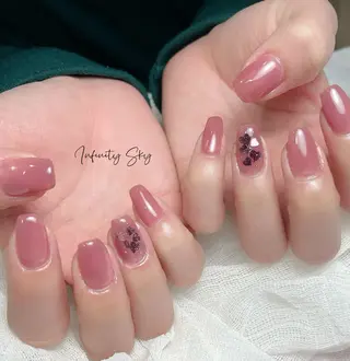 ネイル infinity skyのネイルデザイン