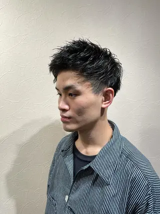 ショート メンズ メンズパーマ特化 勝毛広貴のヘアスタイル