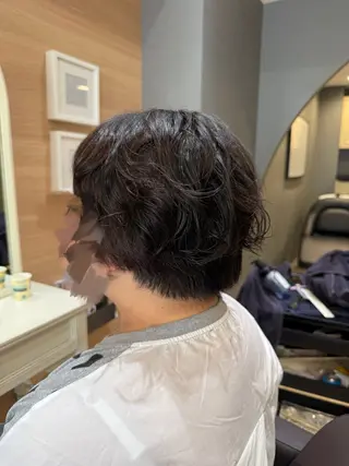 ショート パーマ 佐々木 ひなたのヘアスタイル