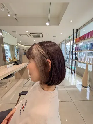 ミディアム カラー Director金野 麻衣子のヘアスタイル