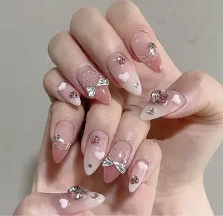 ネイル D-BEAUTY Nailsalonのネイルデザイン