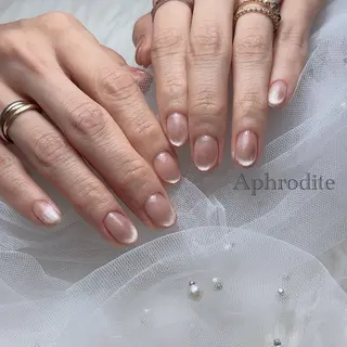 ネイル Aphrodite パラジェル認定サロンのネイルデザイン