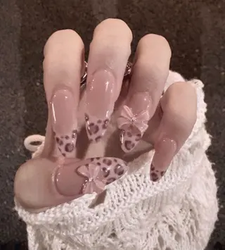 ネイル Cloudy Chan 歌舞伎町のネイルデザイン