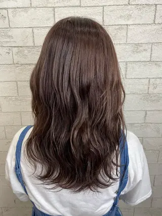 セミロング カラー ヘアアレンジ ダブルカラー🌈 miinaのヘアスタイル