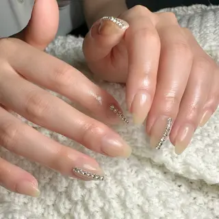 ネイル 新山 聖のネイルデザイン