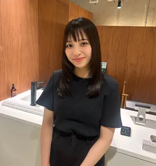 セミロング BUiK所属・梅田 柚綺乃のヘアスタイル