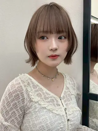 ミディアム Lond profil 浦和所属・浦和/ハッシュカット /ウルフ/設樂彩乃のヘアスタイル