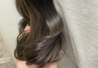 ミディアム 前田リサコ🌹 ✨艶髪職人のヘアスタイル