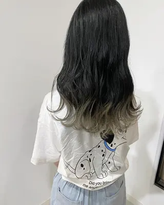 カラー ブリーチカラー よねだまことのヘアスタイル