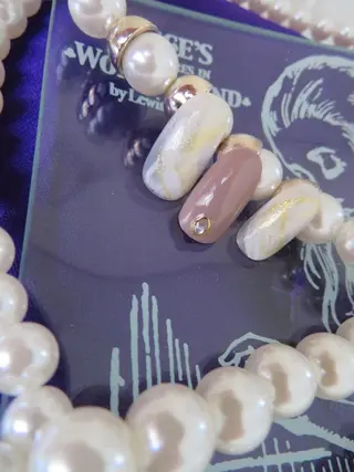 ネイル Farfalla Kieのネイルデザイン