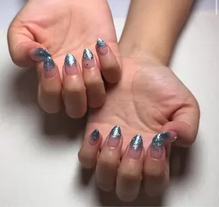 ネイル TOP所属・三部 真実のネイルデザイン