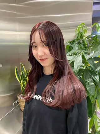 カラー Shiori･:* 💫のネイルデザイン