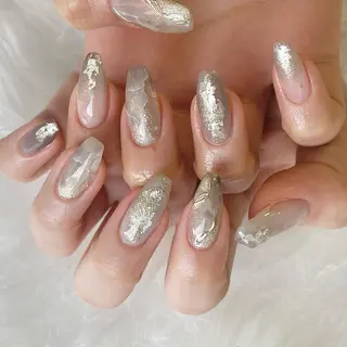 ネイル Ray. ／綺麗目ニュアンスのネイルデザイン