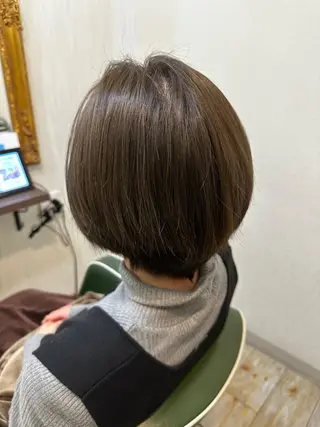 カラー 阿部 麻衣子のヘアスタイル