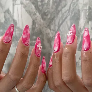 ネイル Sarina ⋆⭒˚ mavieのネイルデザイン