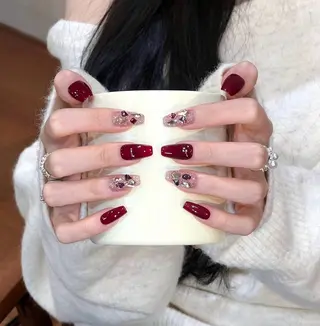 ネイル yuri nail salon所属・Yuri ユリのネイルデザイン