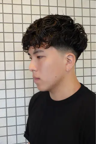 メンズ leo/ロング／ レイヤーカット⛈️のヘアスタイル